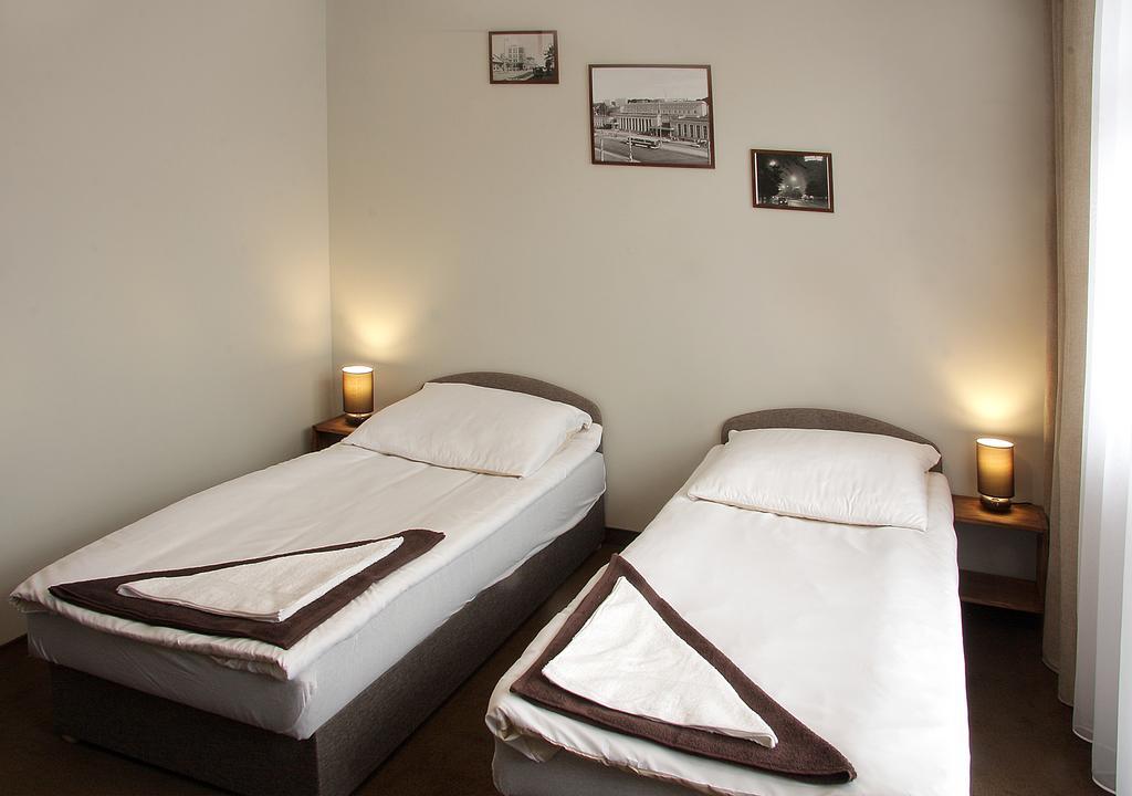 Rest- Pokoje Z Lazienkami Gdynia Exterior foto